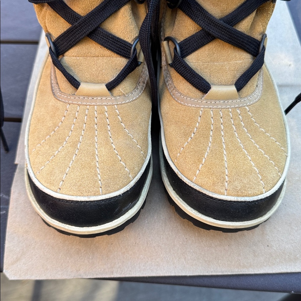 Sorel Tivoli II Suede Lace-Up Ankle Boots, Sz 7.5 - Picture 9 of 9